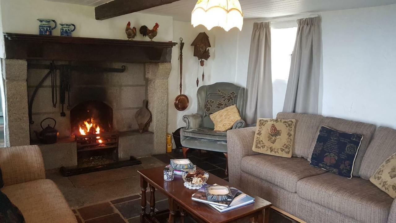 Stunning Views At Ballagh Cottage Newcastle นิวคาสเซิล ภายนอก รูปภาพ